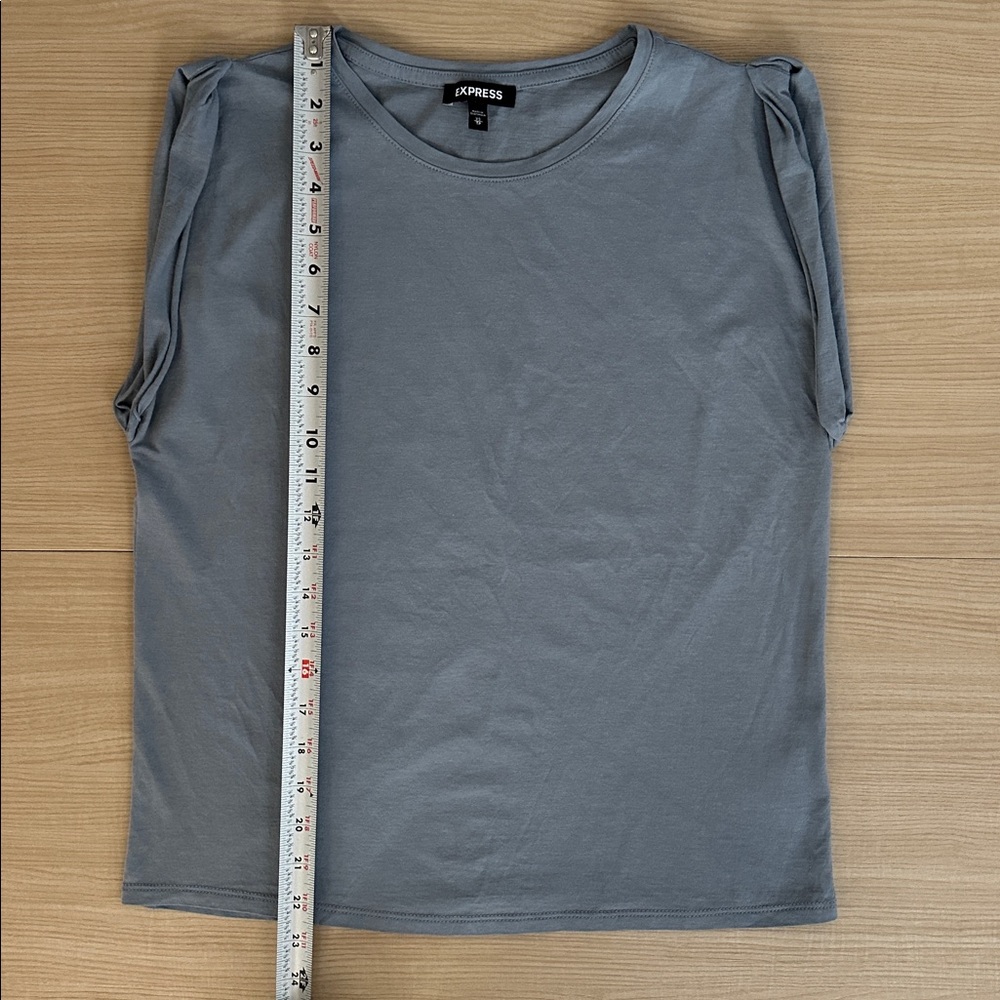 Express Tee XS - Picture 8 of 8